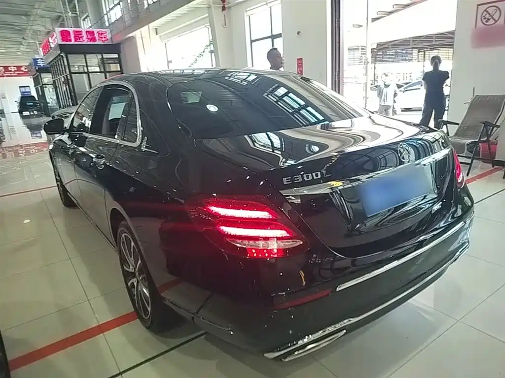 Mercedes-Benz E-Class 2018 Facelift E 200 L 4MATIC фото 5