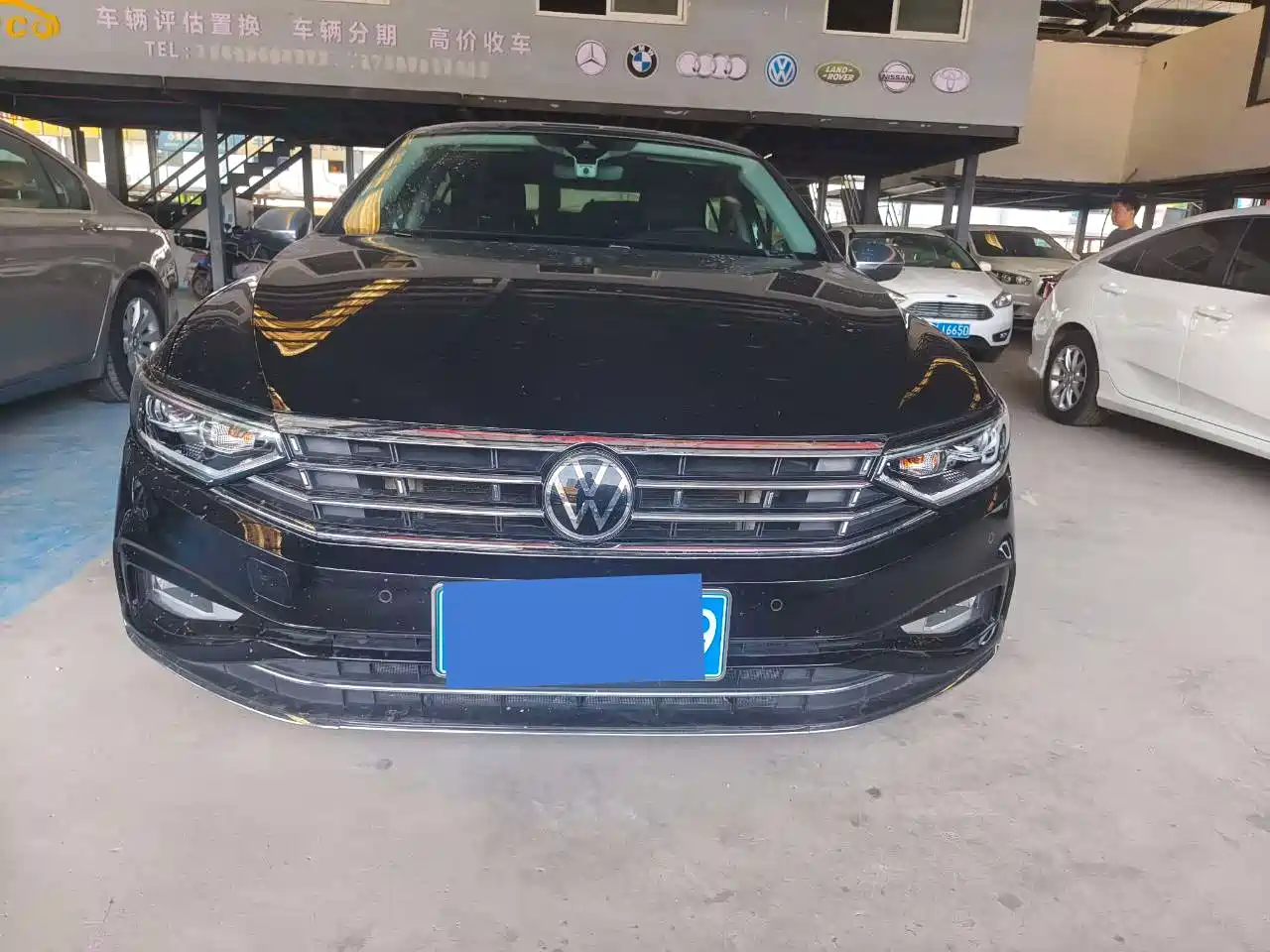 Volkswagen Magotan 2021 330TSI DSG 30th Anniversary Edition фото 2