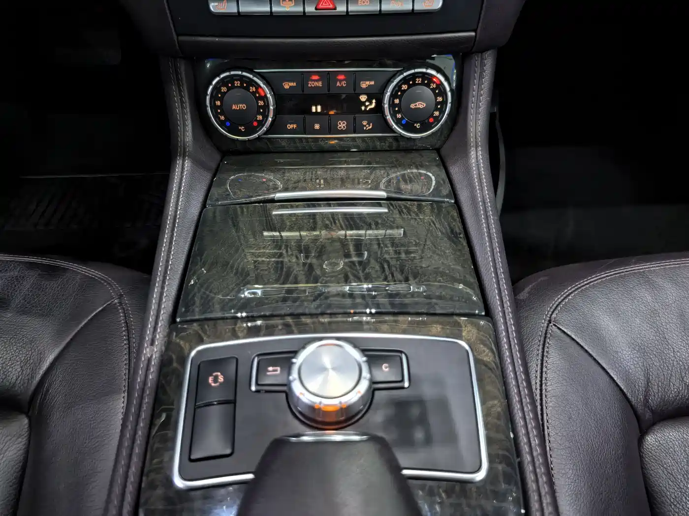 Mercedes-Benz CLS 2012 CLS 300 CGI фото 16