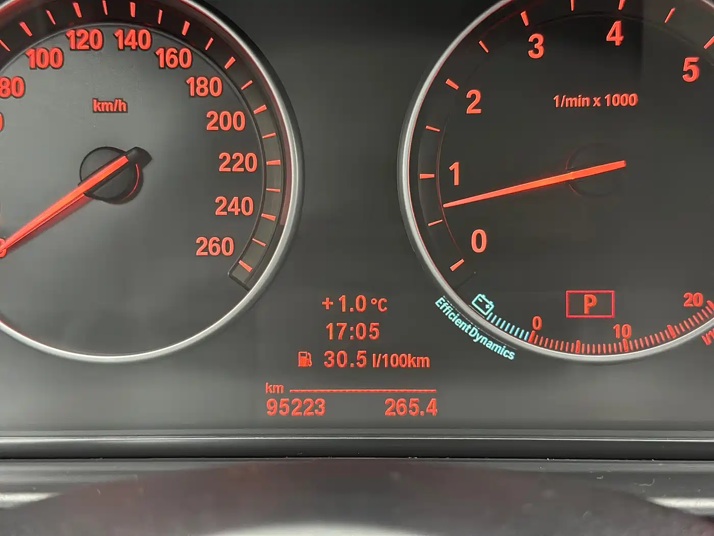 BMW 5 Series 2011 535Li Luxury фото 23