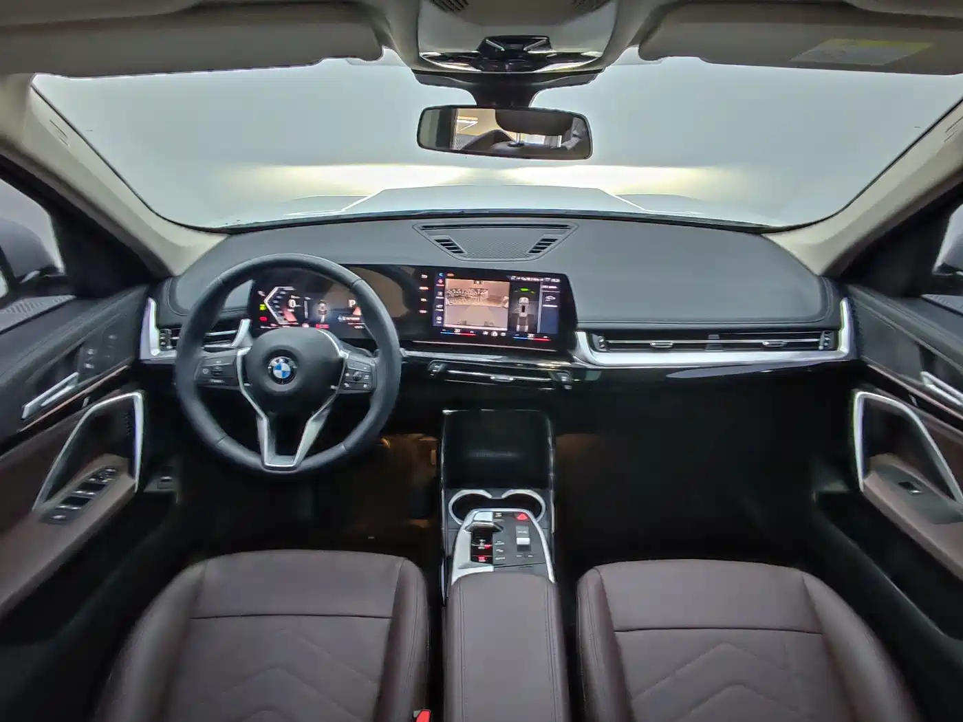 BMW X1 2023 sDrive20Li X Design Package фото 13