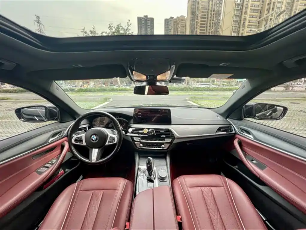 BMW 5 Series 2021 530Li Leading M Sport Package фото 5