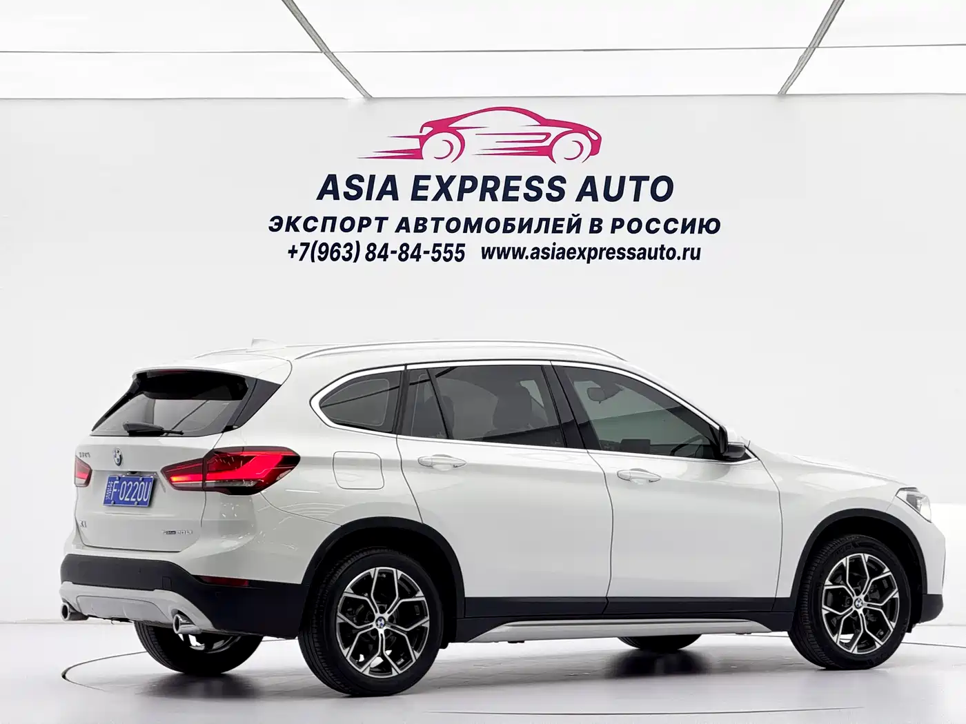 BMW X1 2022 sDrive20Li Fashion фото 4