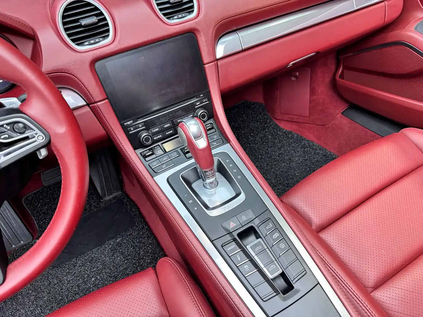 Porsche 718 2018 Boxster 2.0T фото 9