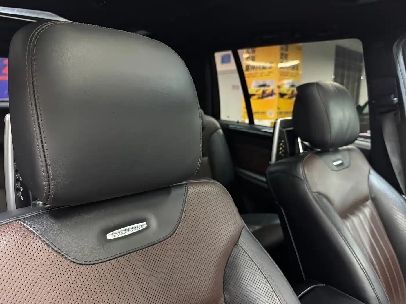 Mercedes-Benz GL-Class 2011 GL 450 Prestige Grand Edition фото 29