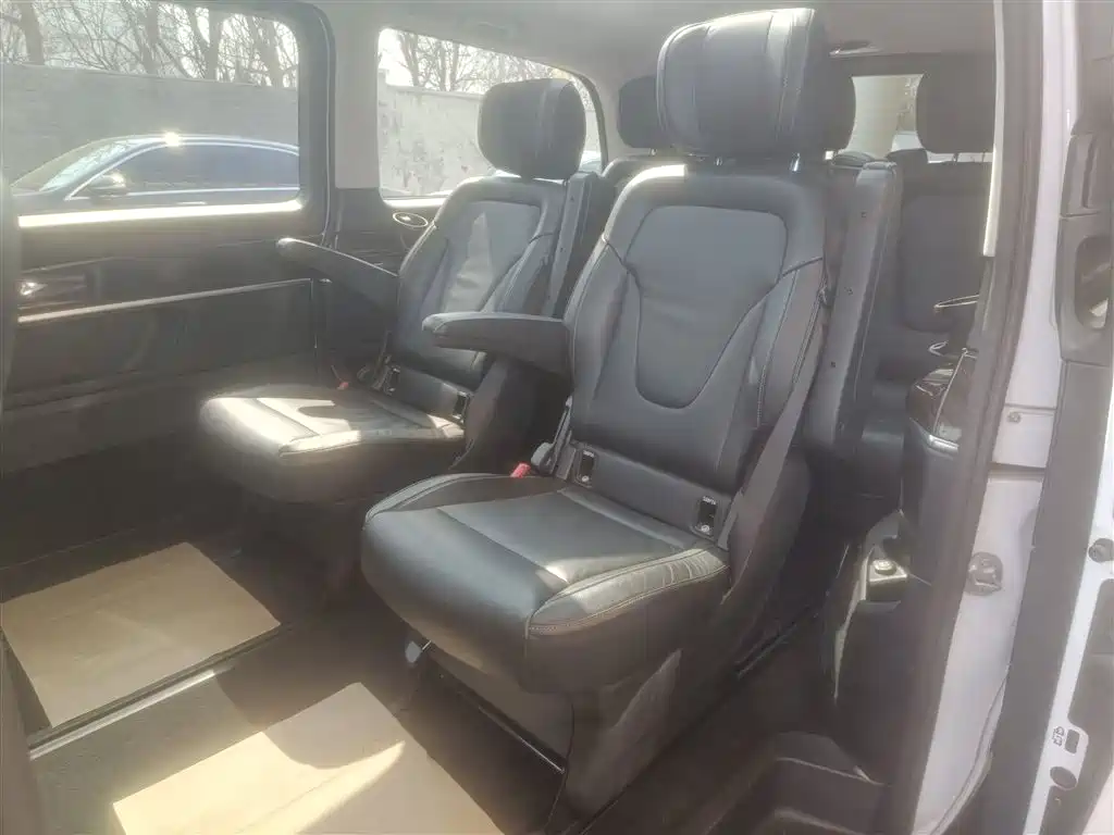 Mercedes-Benz V-Class 2018 V 260 Pilot Edition China V фото 17