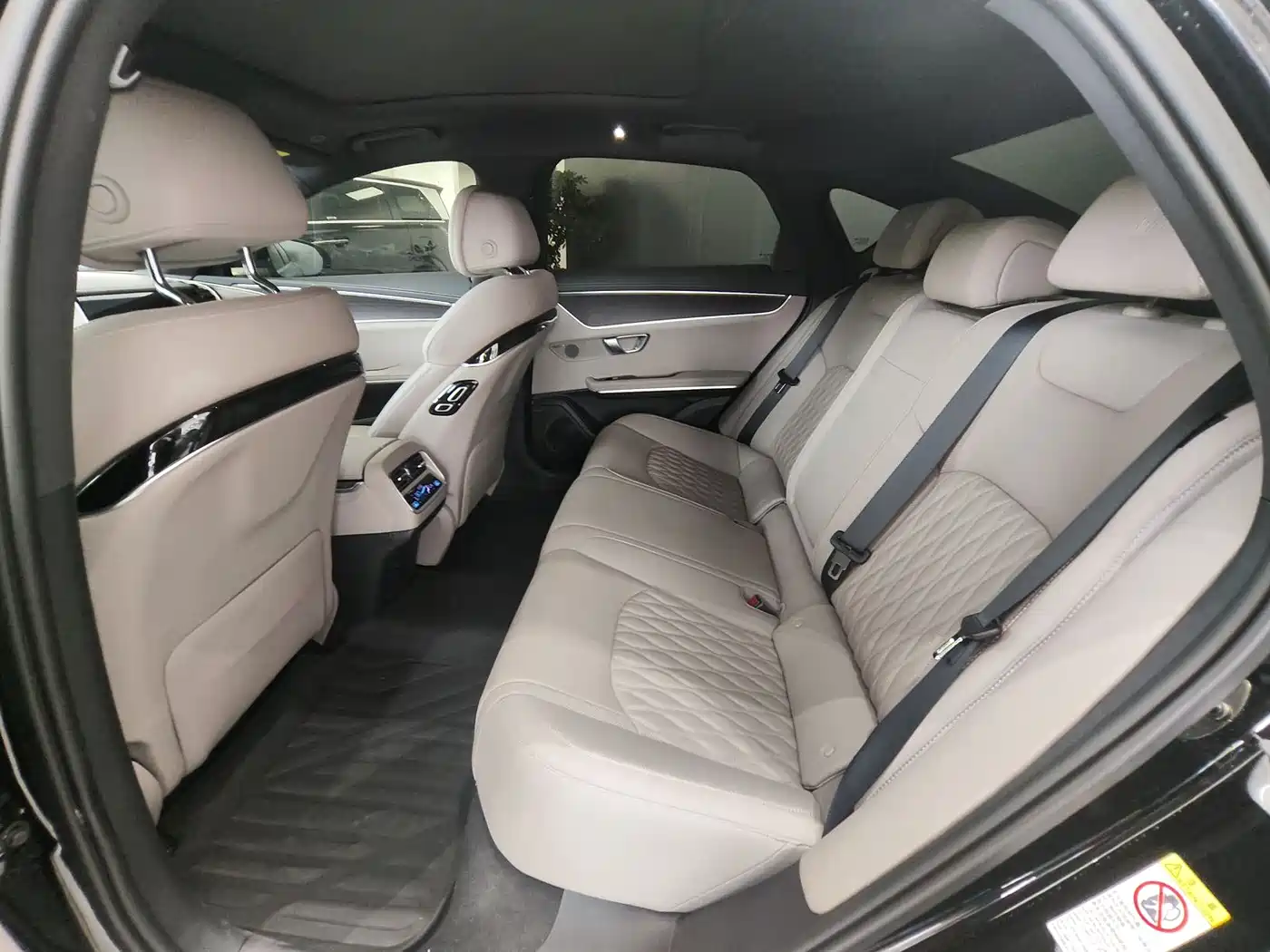 BYD Han 2025 DM-i Smart Driving Edition 125KM LiDAR Flagship фото 5