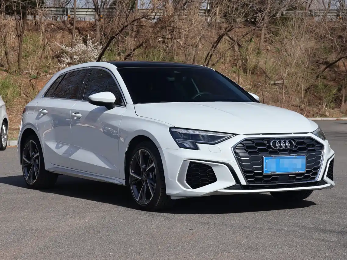 Audi A3 2022 A3L Limousine 35 TFSI Style Sport фото 3