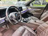 Фото 10 - BMW 7 Series