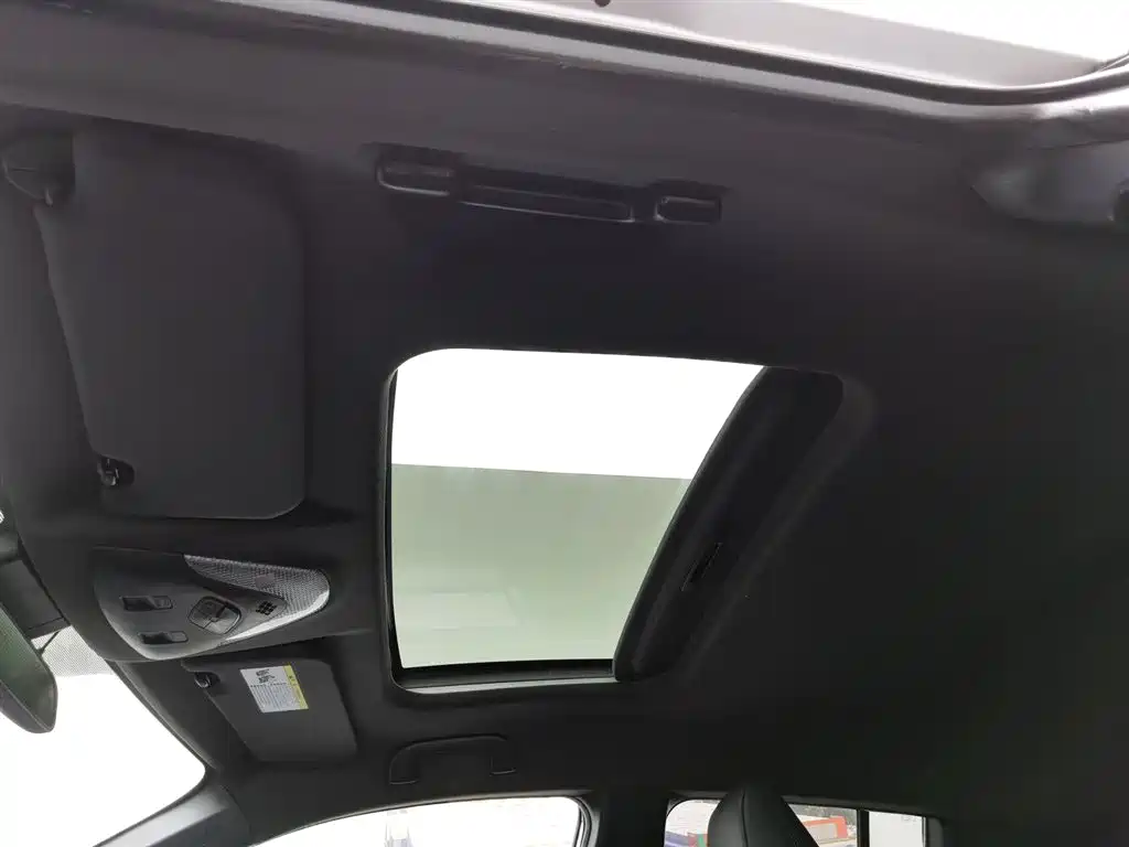 Toyota IZOA 2018 2.0L Yichi Edition China V фото 14