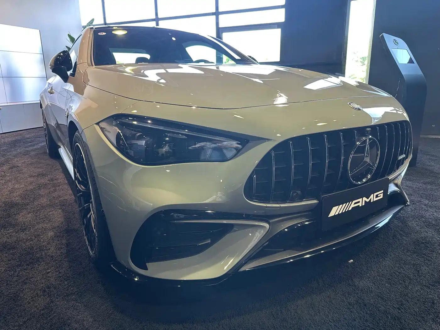 Mercedes-Benz Mercedes-AMG CLE 2025 Model Year Facelift AMG CLE 53 4MATIC+ Coupe фото 3