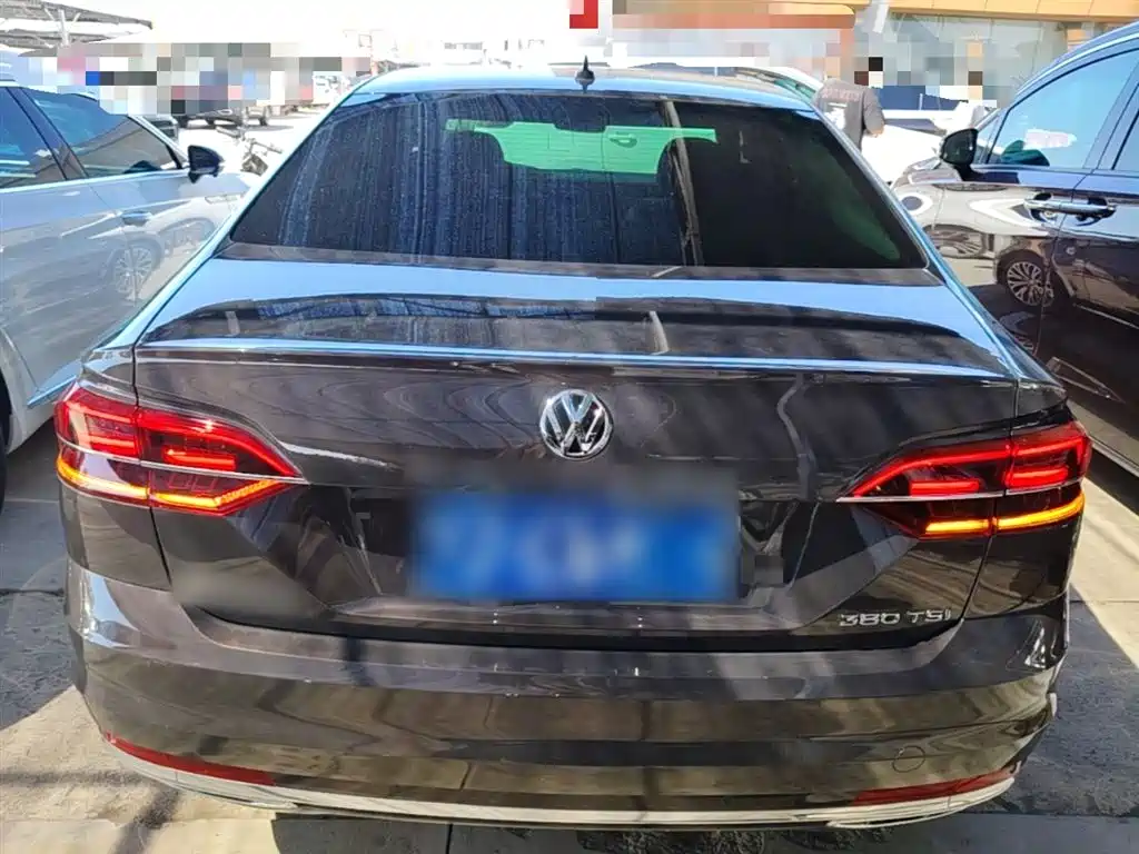 Volkswagen Phideon 2018 Facelift 380TSI FWD Business фото 6
