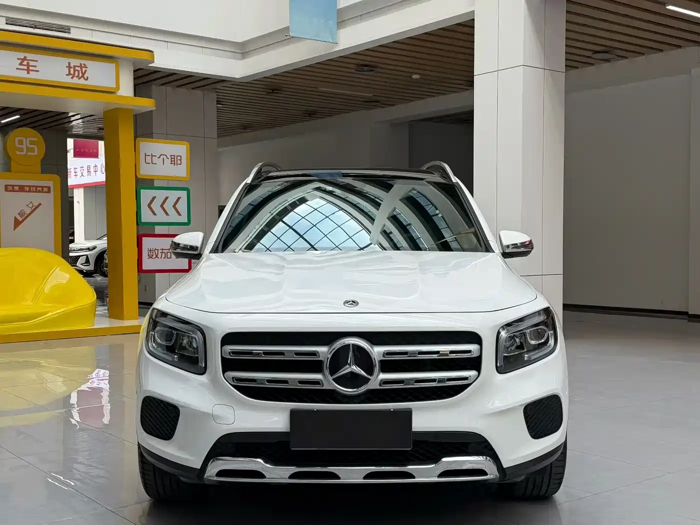 Mercedes-Benz GLB 2020 Facelift GLB 200 Style фото 2