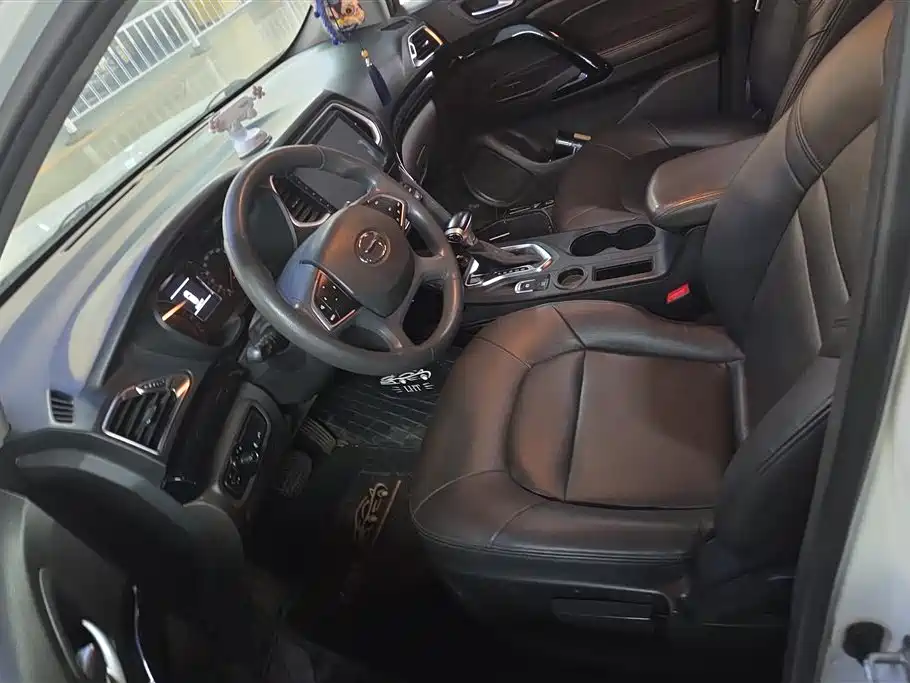 GAC Trumpchi Trumpchi GS4 2017 235T Automatic 2WD Elite фото 9
