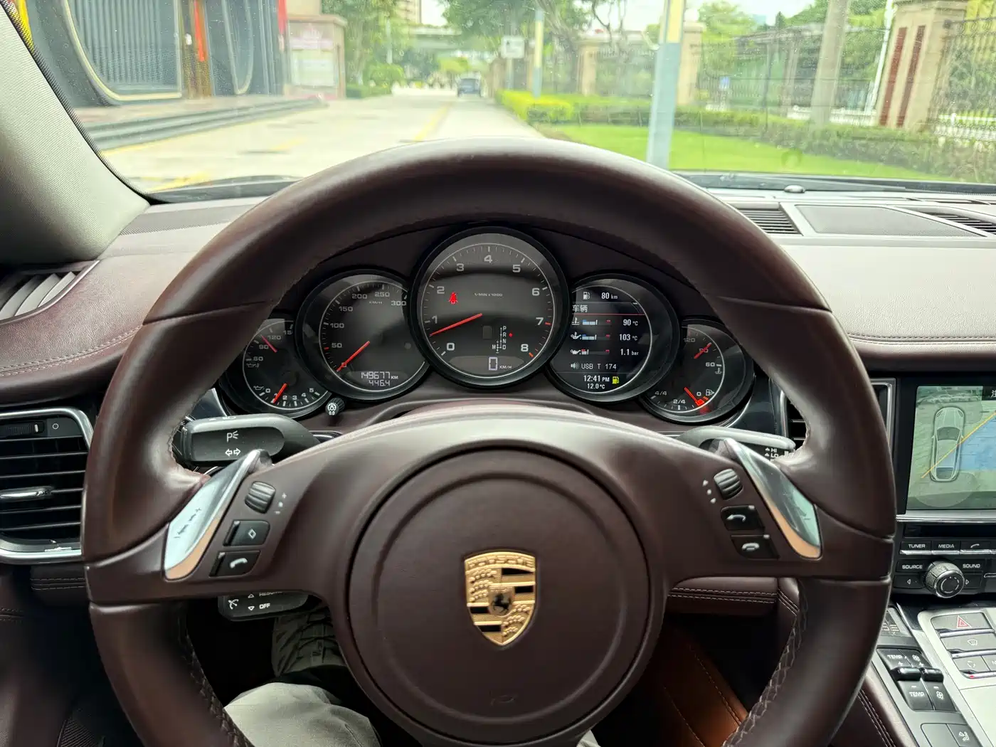 Porsche Panamera 2013 Panamera Platinum Edition 3.6L фото 33