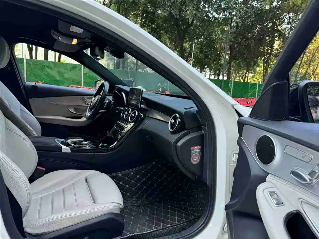 Mercedes-Benz C-Class 2015 C 300 Sport Edition фото 7