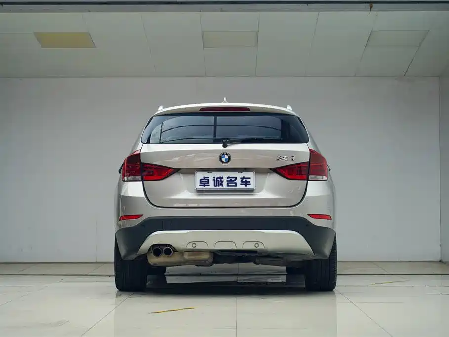 BMW X1 2015 Model sDrive18i Leading Advanced Edition фото 14