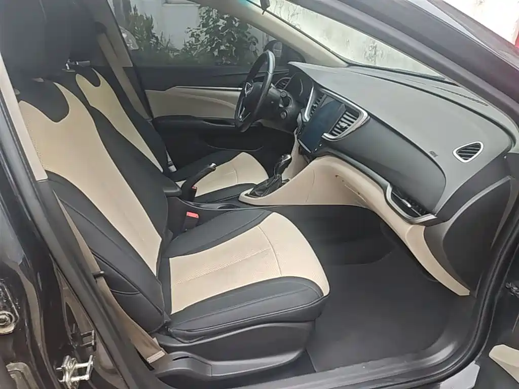 Buick Excelle 2015 15N Automatic Elite фото 25