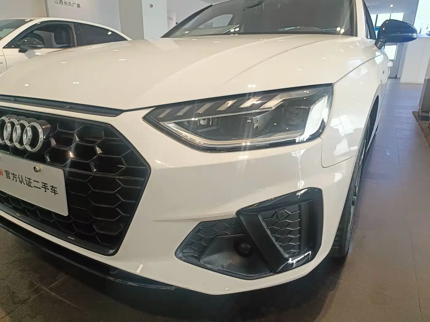 Audi A4L 2023 40 TFSI Luxury Sport фото 11