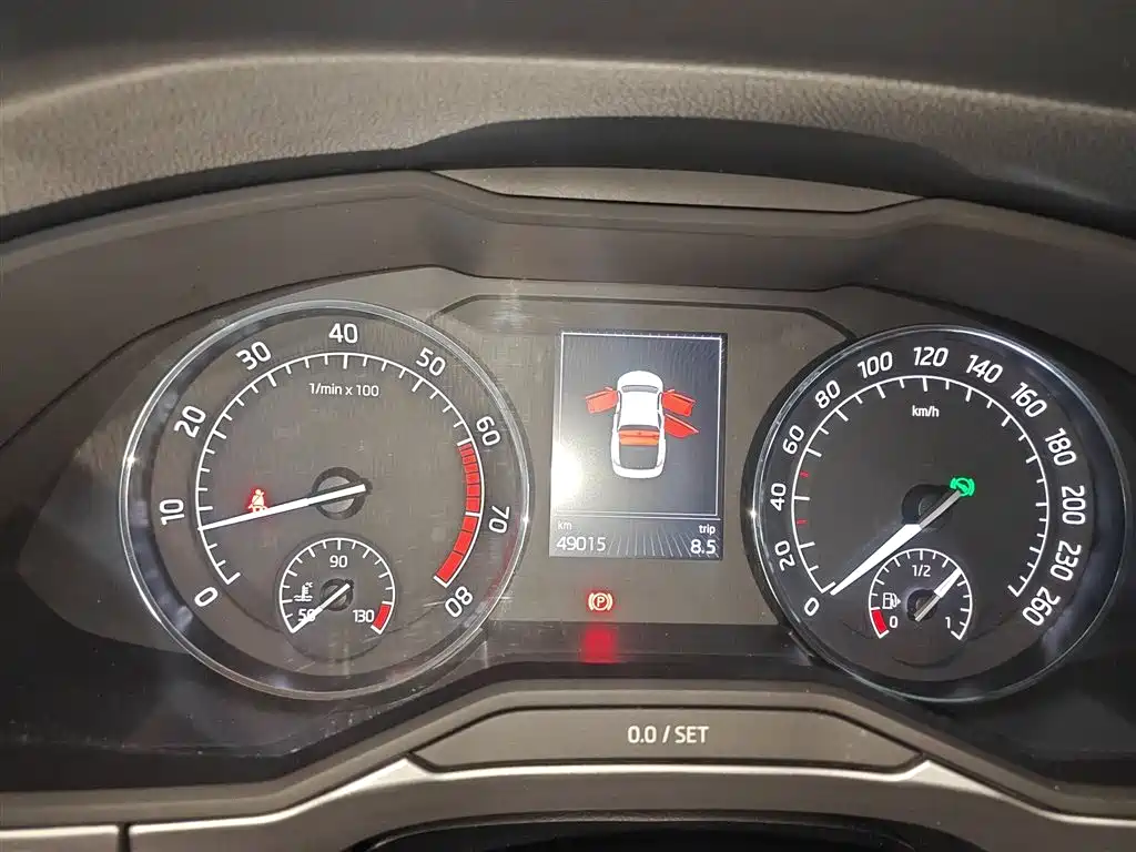 Škoda Superb 2016 TSI280 DSG Pioneer Edition фото 12
