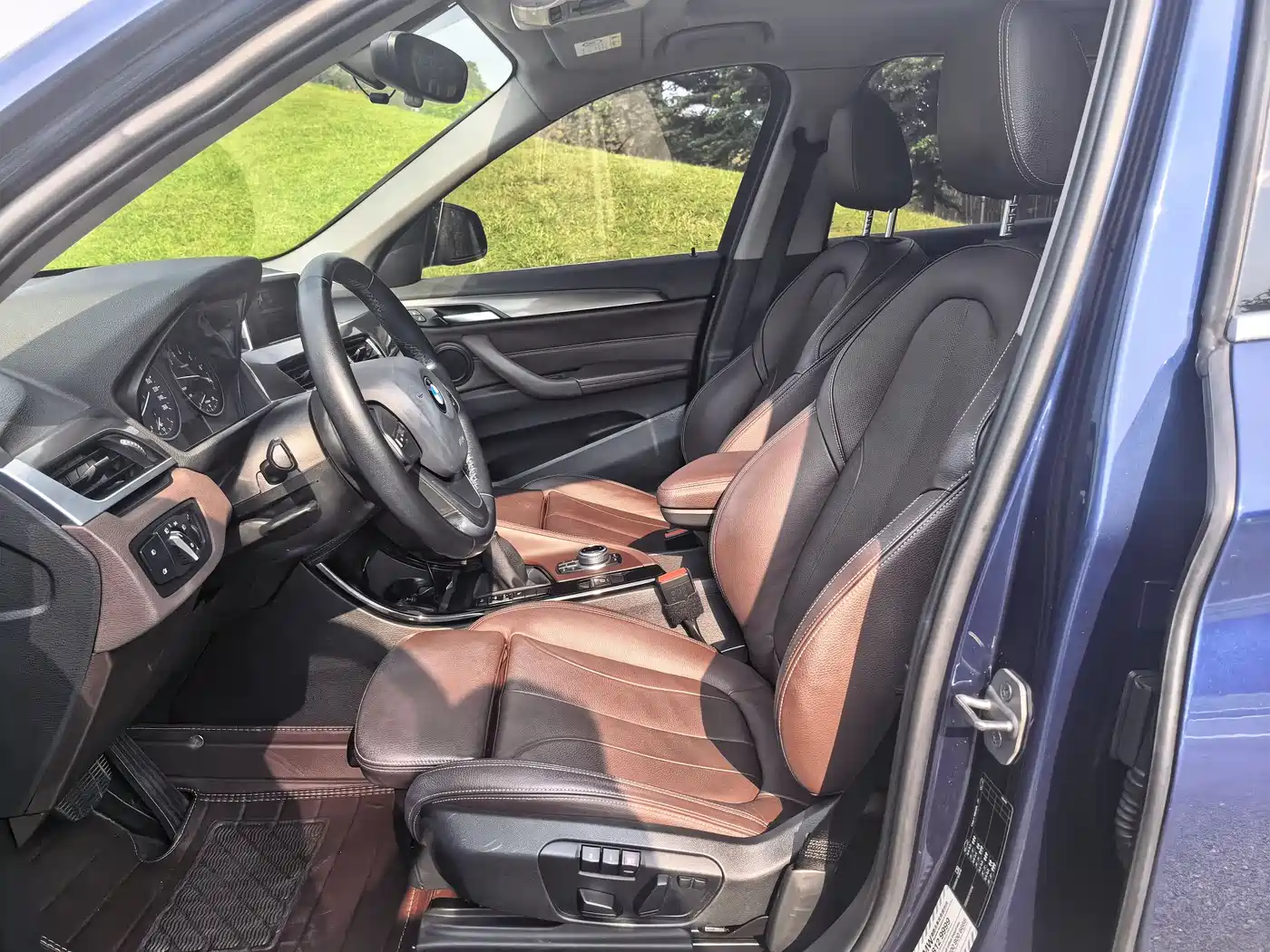 BMW X1 2016 sDrive20Li Luxury Model фото 10