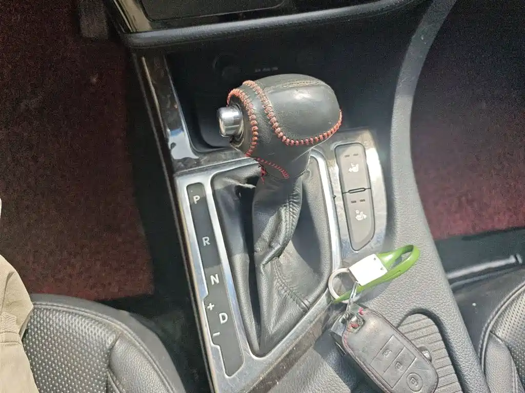 Kia K5 2014 2.0L Automatic LUXURY фото 10