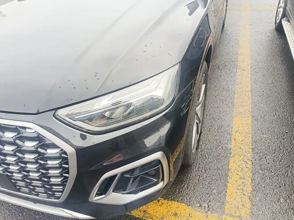 Audi Q5L Sportback 2022 2021 40 TFSI Luxury