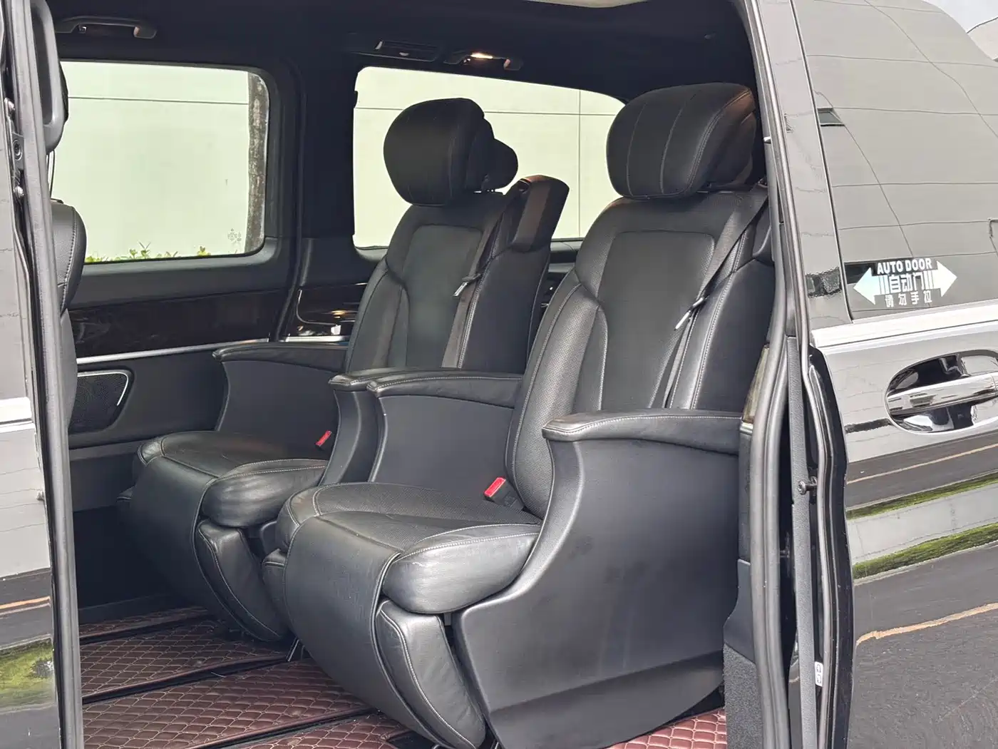 Mercedes-Benz V-Class 2018 V 260 Premium Edition China V фото 20