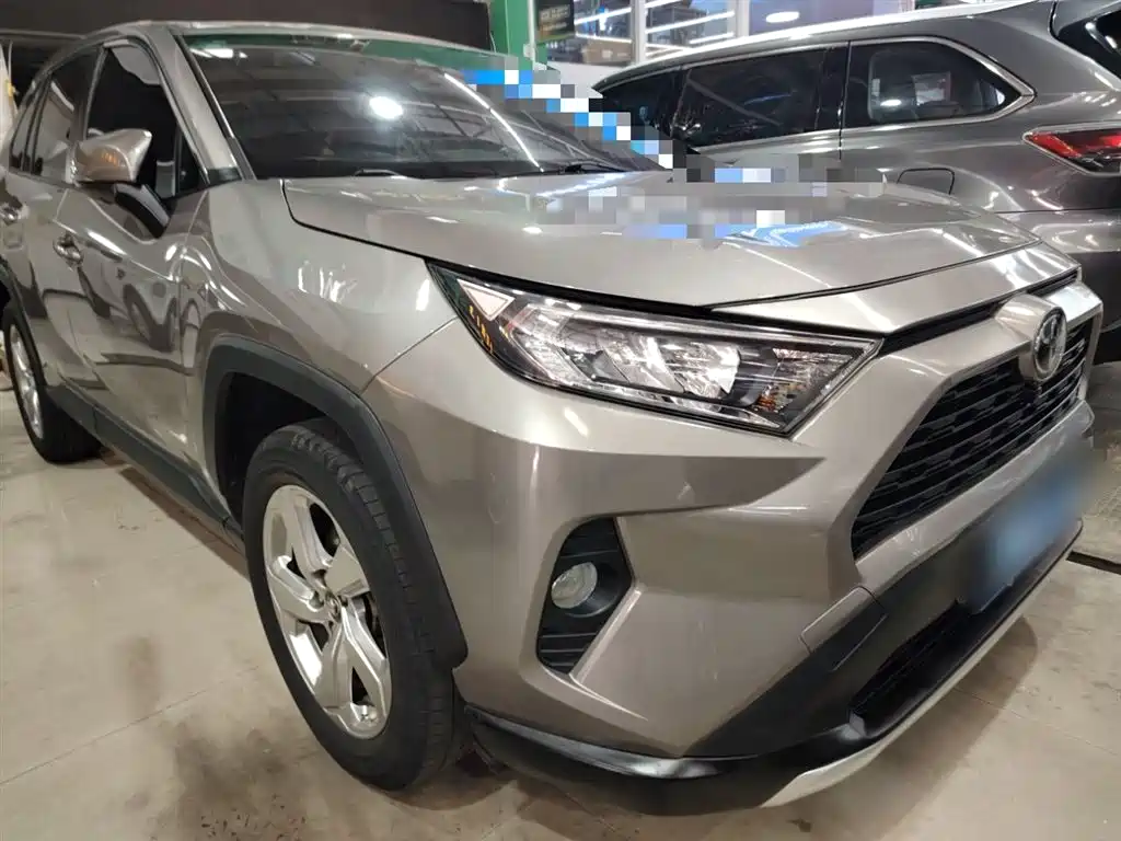 Toyota RAV4 Rongfang 2020 2.0L CVT 2WD Trend Edition фото 22