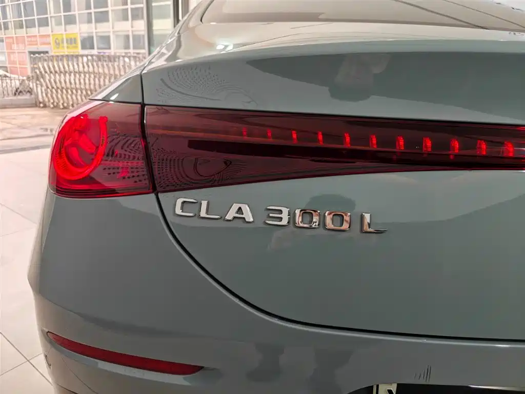 Mercedes-Benz CLA New Energy 2025 300L Dynamic Version фото 12
