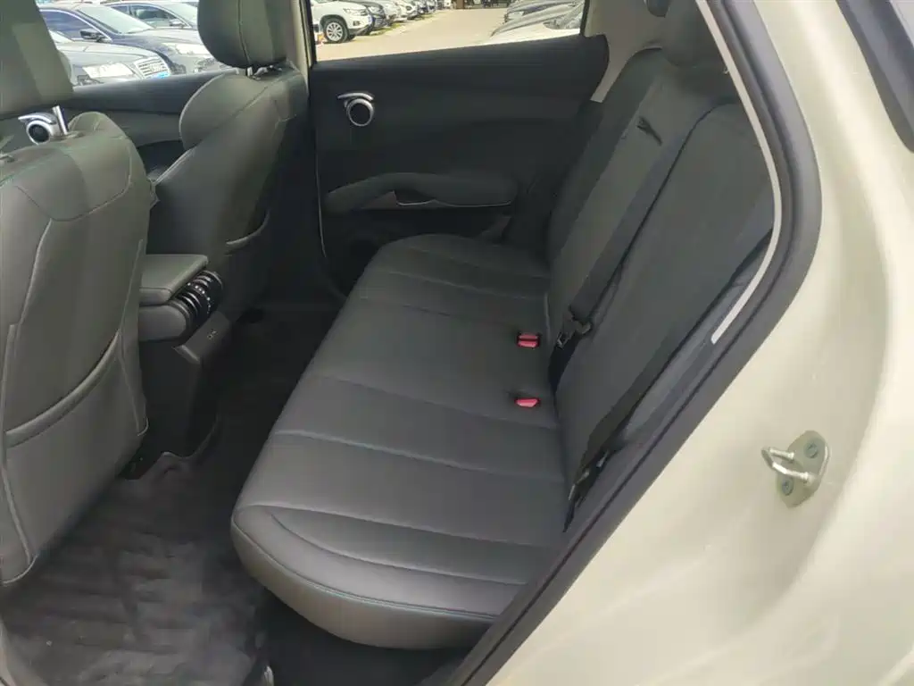 BYD Yuan PLUS 2025 Smart Drive 510KM Surpass Edition фото 17