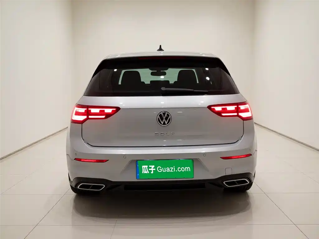 Volkswagen Golf 2021 280TSI DSG R-Line фото 3