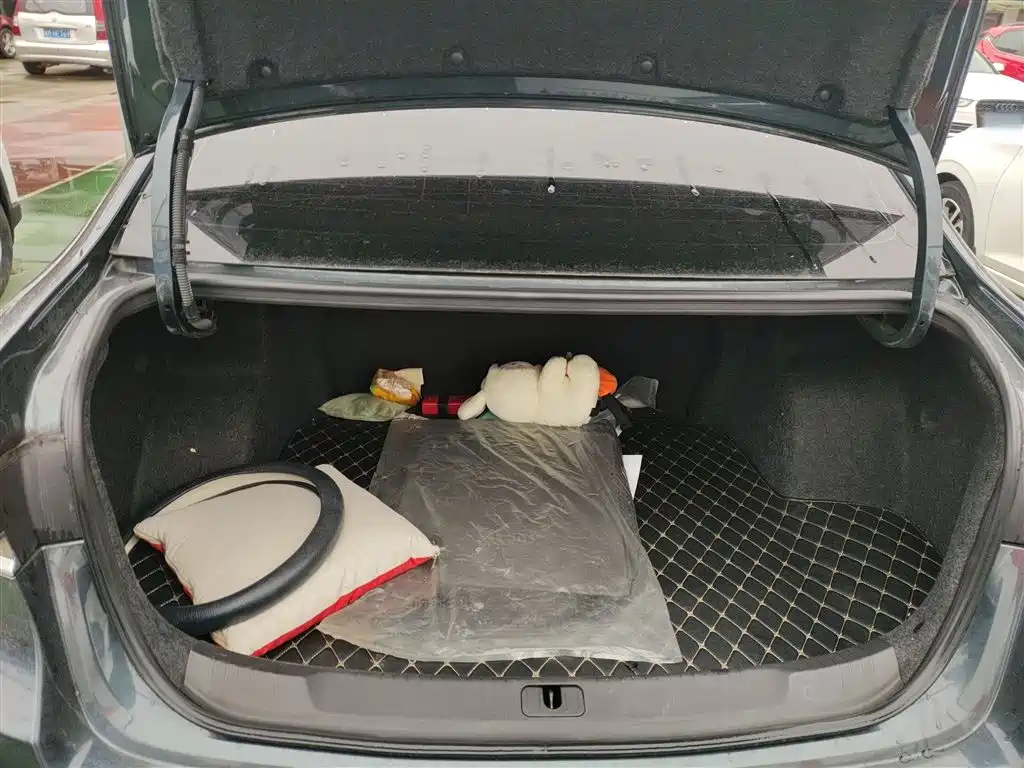 Buick Excelle 2021 Facelift 1.3T Auto Mild Hybrid Elite фото 19