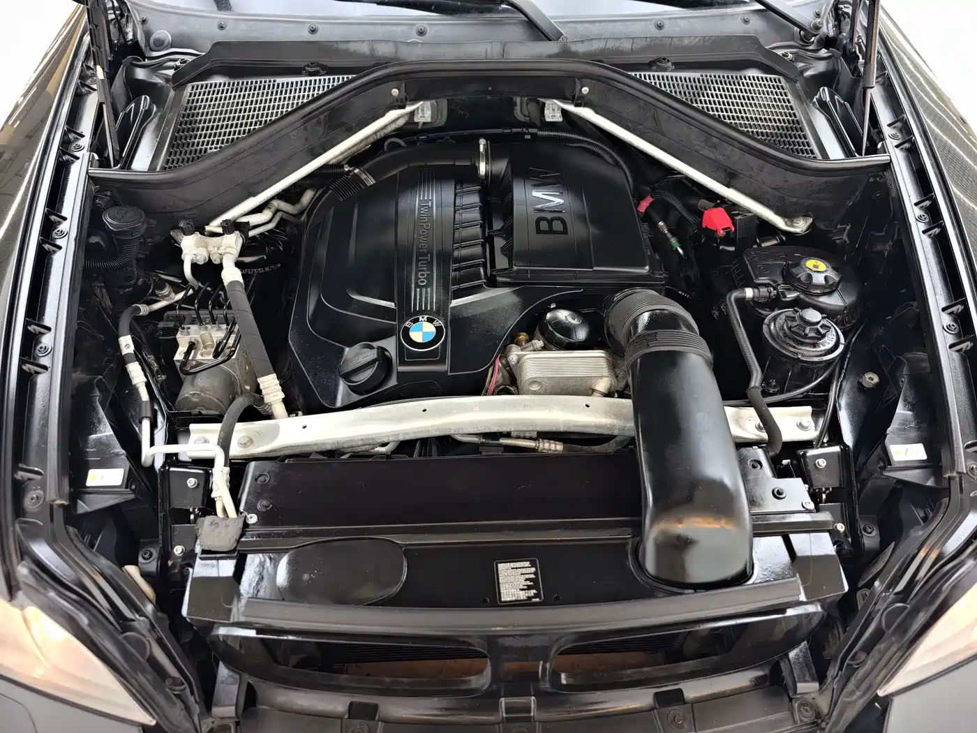 Photo 47 - BMW X6