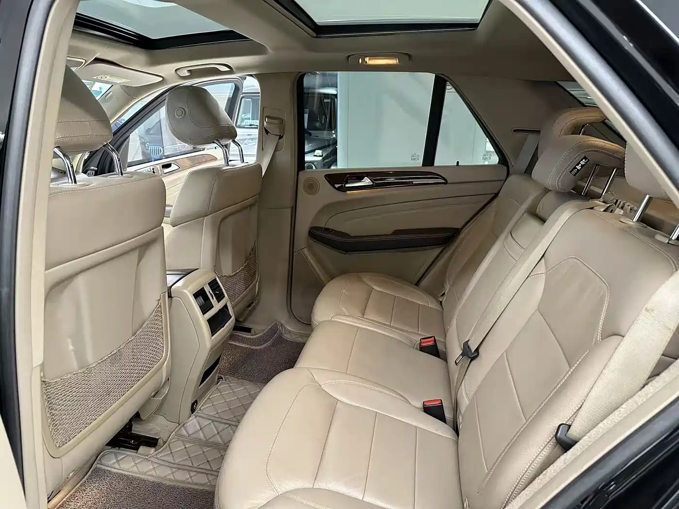 Mercedes-Benz M-Class 2014 ML 400 4MATIC Luxury фото 13