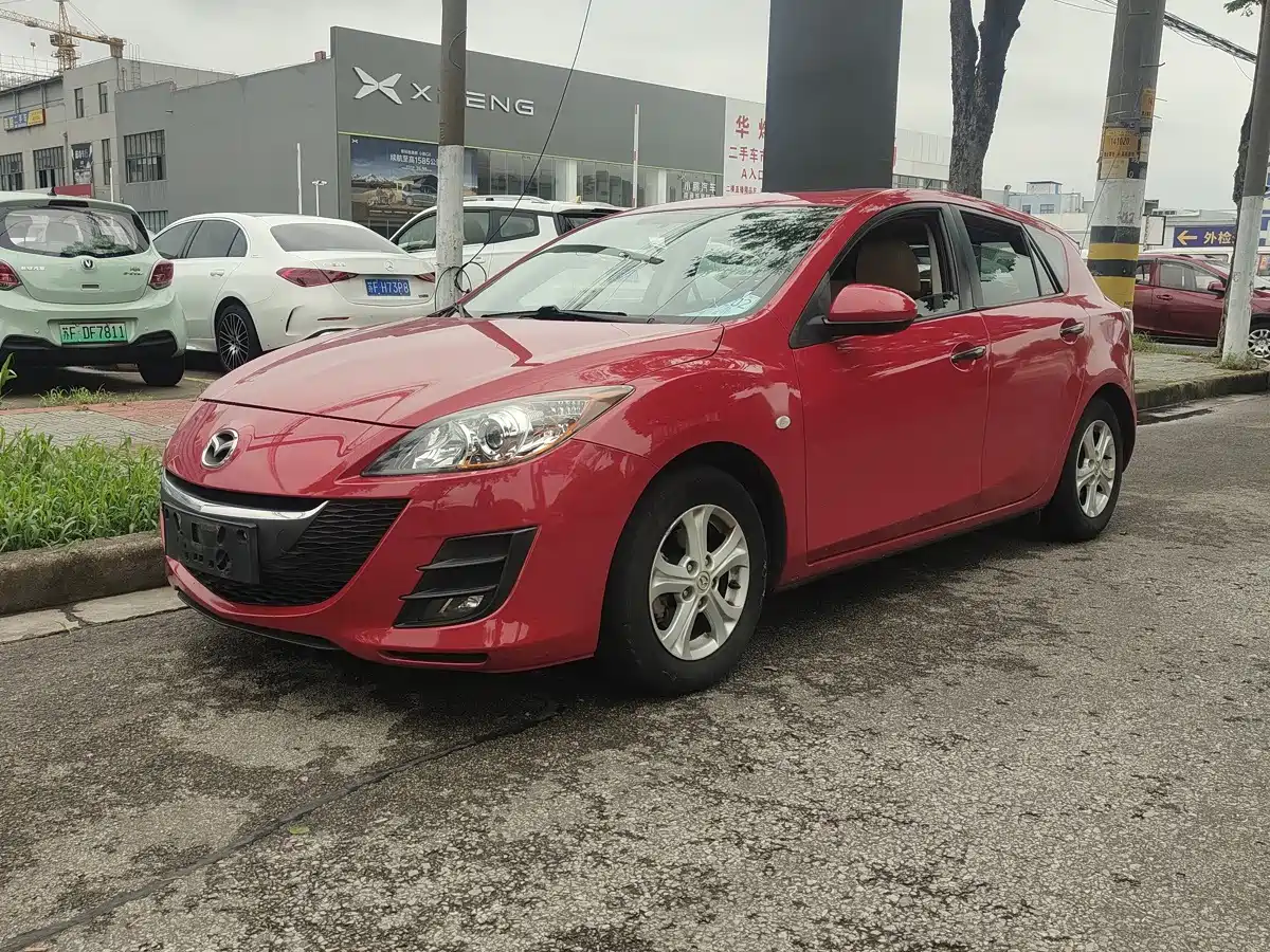 Mazda Mazda3 (Import)