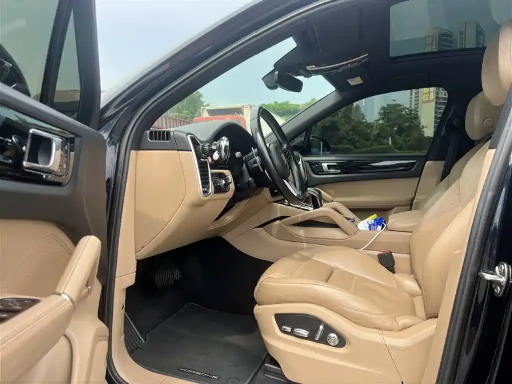 Porsche Cayenne 2019 Cayenne 3.0T фото 4