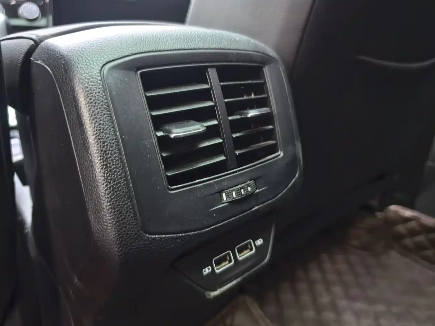 Volkswagen T-ROC 2022 280TSI DSG 2WD Comfort PLUS фото 11