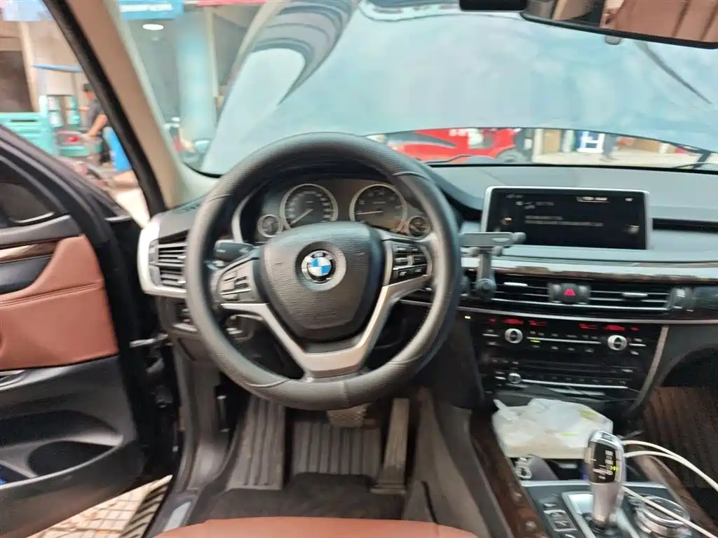 BMW X5 (Import) 2015 xDrive28i фото 11