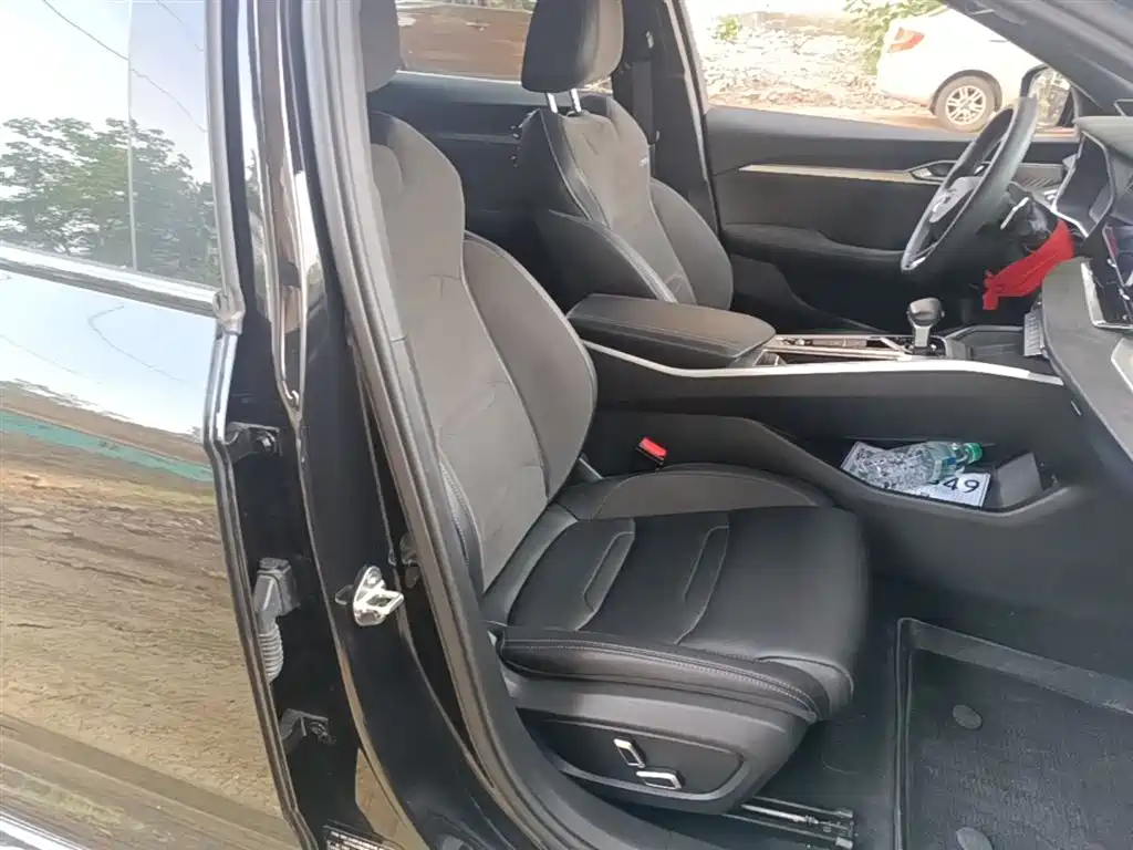 Geely Preface 2024 2024 2.0TD Azure Cloud Edition