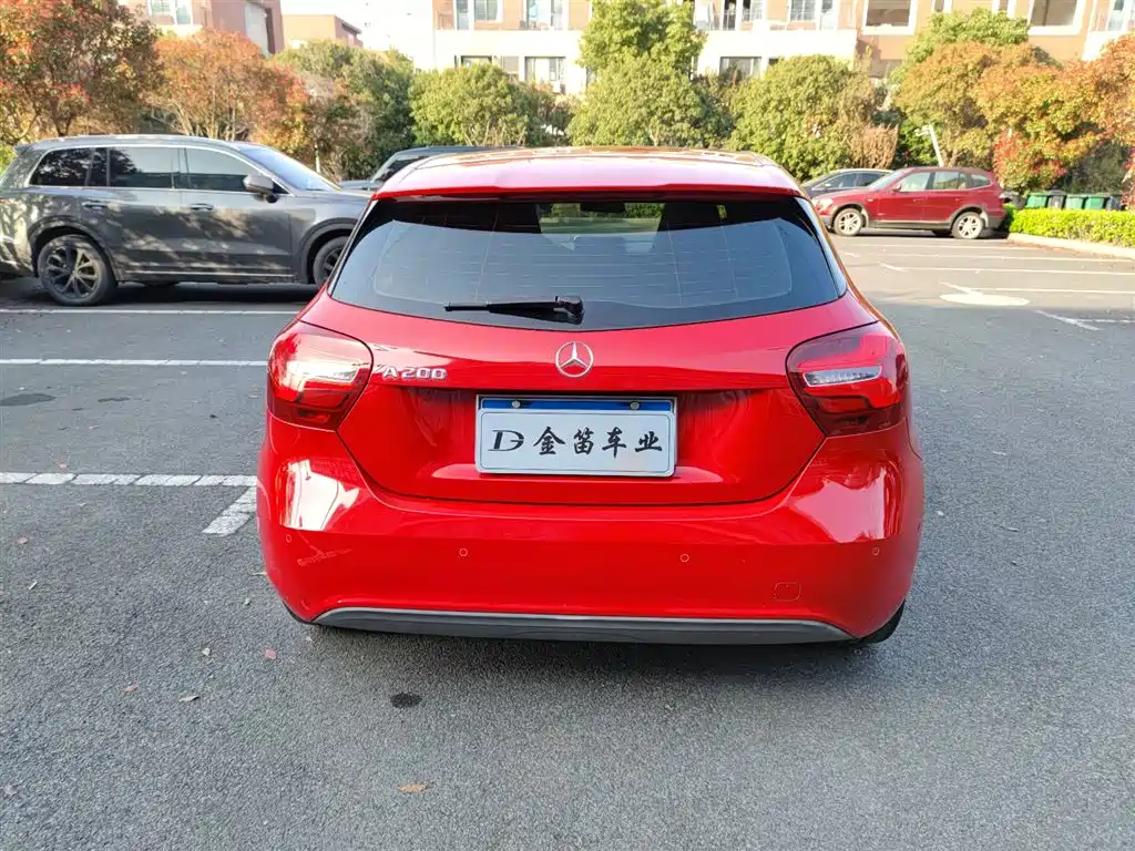 Mercedes-Benz A-Class (Import) 2016 A 200 Dynamic фото 11