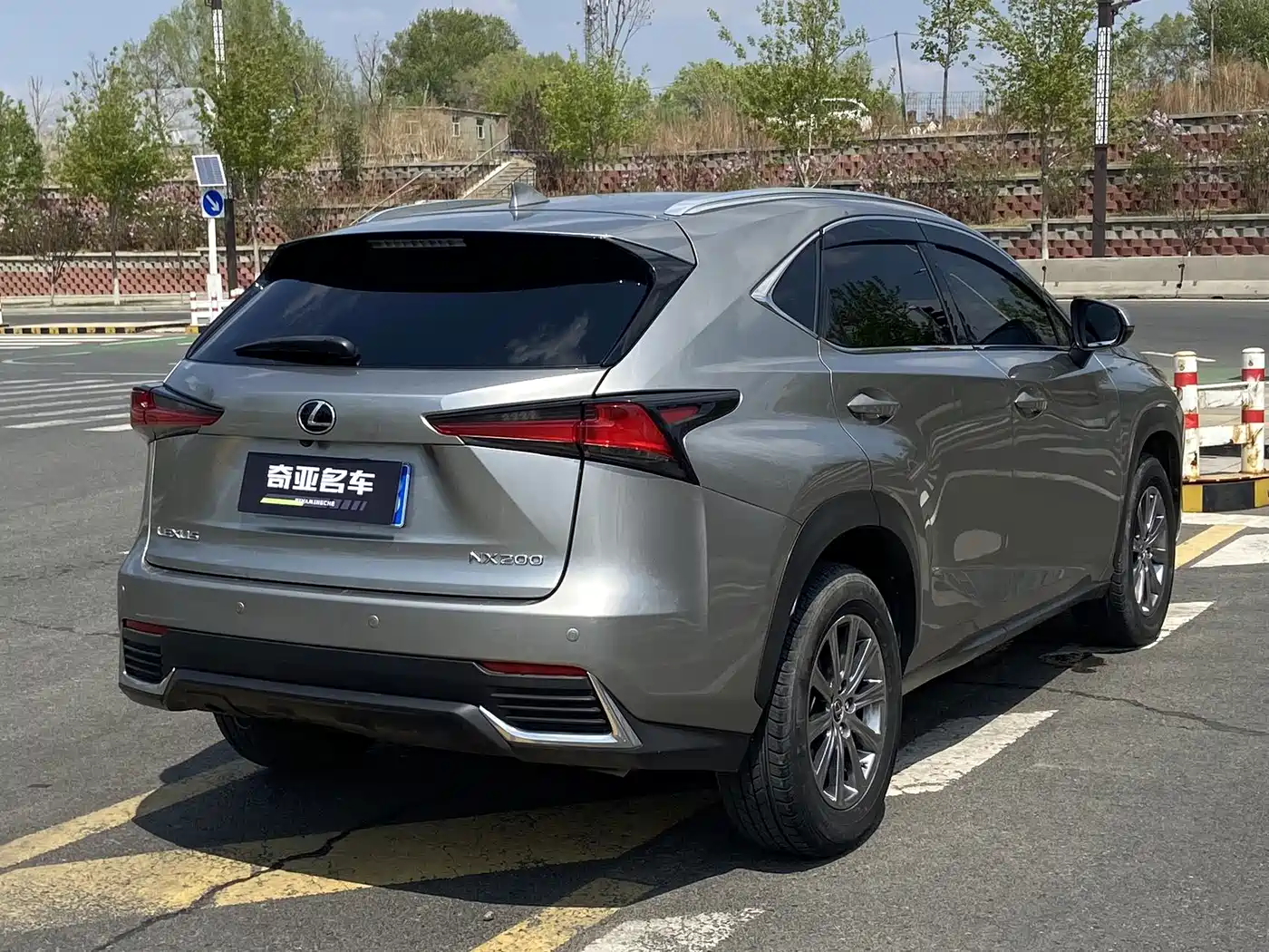 Lexus NX 2020 200 AWD F Sport China VI фото 17