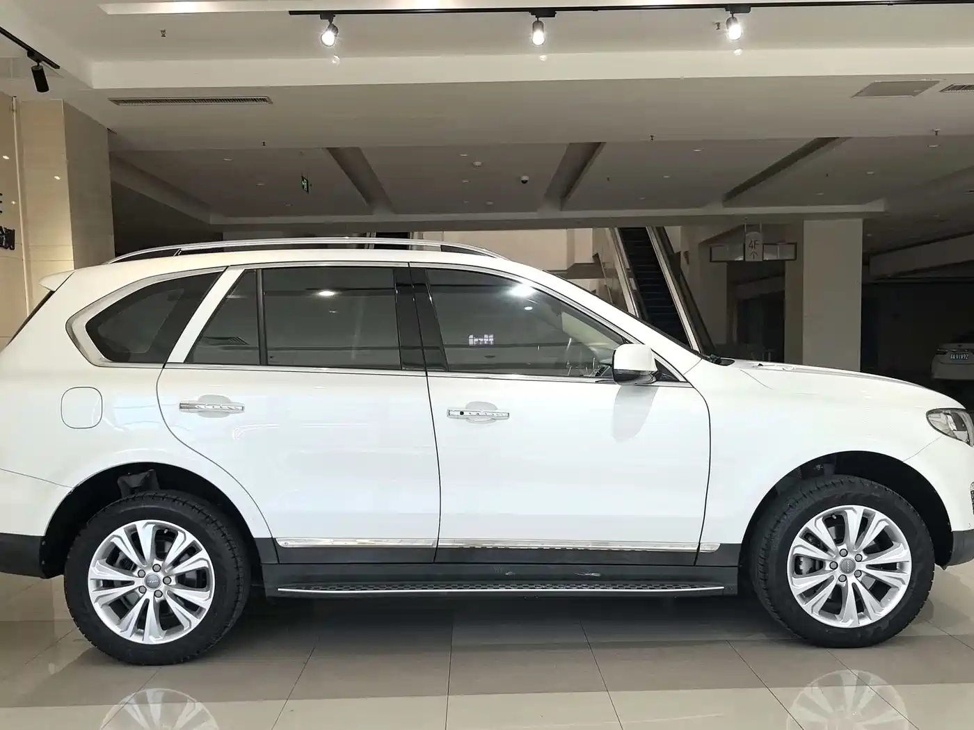 Haval H8 2017 2.0T Gasoline 2WD Enjoyment фото 4