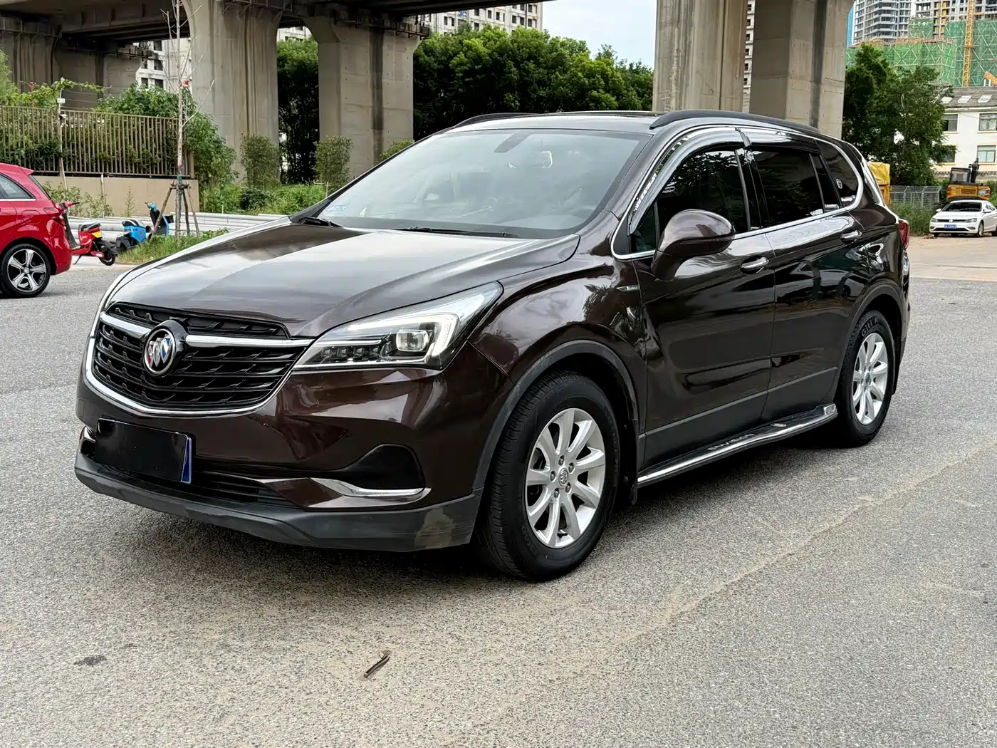 Photo 3 - Buick Envision Plus