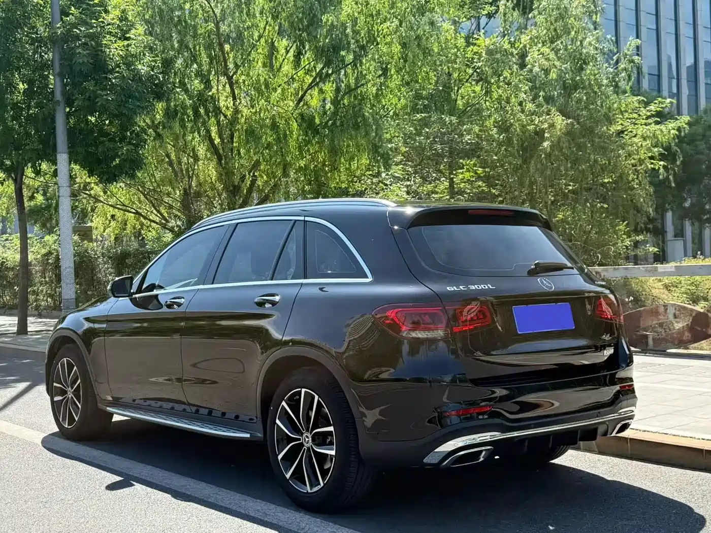 Mercedes-Benz GLC 2021 GLC 300 L 4MATIC Sporty фото 15