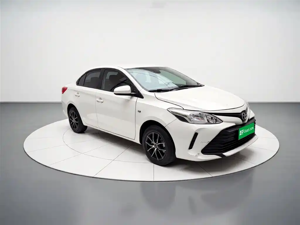 Toyota Vios 2017 1.5L CVT Pioneer фото 3