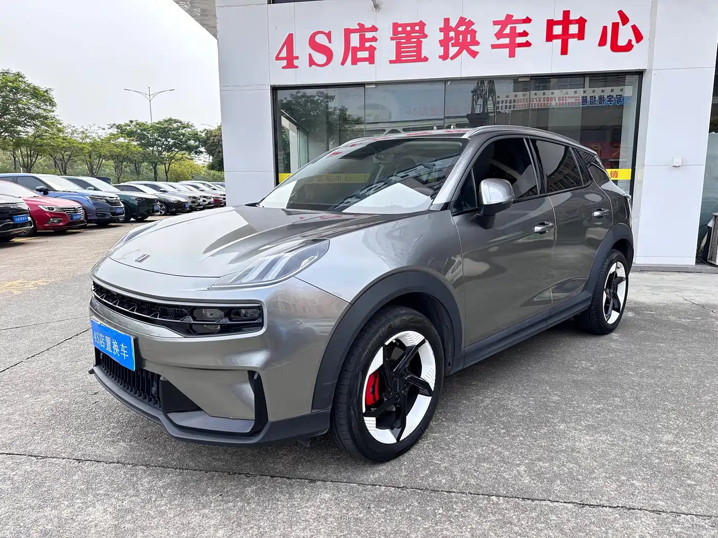 Lynk & Co 06 EM-P 2022