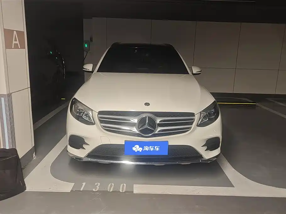 Mercedes-Benz GLC 2019 GLC 260 L 4MATIC Luxury фото 2