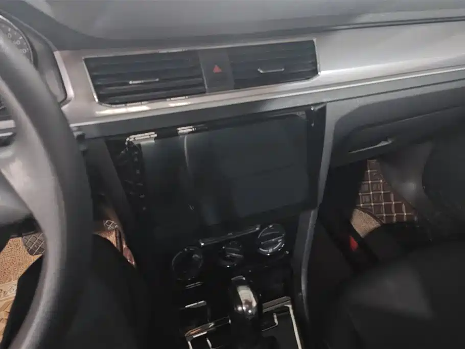 Volkswagen Bora 2019 Facelift 1.5L Automatic Fashion China V фото 13