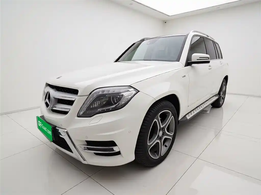 Mercedes-Benz GLK-Class 2015 GLK 300 4MATIC Fashion Ultimate Edition фото 2